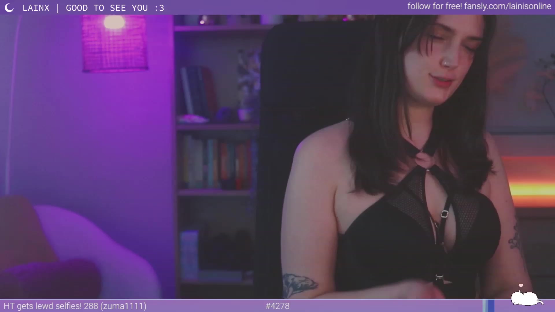 Gallery image thumbnail from Lainx's myfreecams stream on, 04/26/2023, 09:19 image 13 of 20