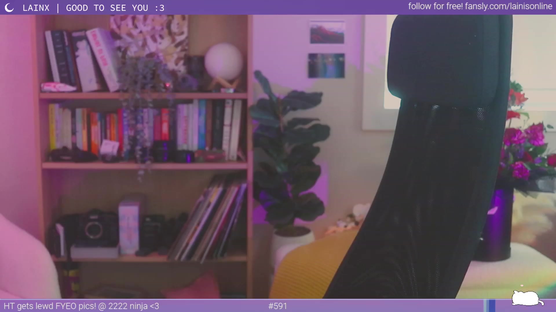 Gallery image thumbnail from Lainx's myfreecams stream on, 10/06/2023, 07:34 image 18 of 20