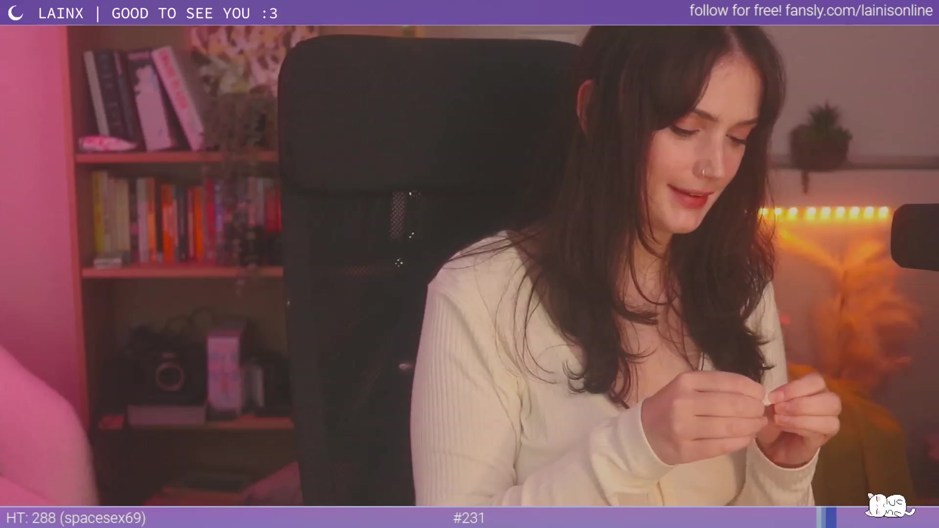 Gallery image thumbnail from Lainx's myfreecams stream on, 01/02/2024, 10:18 image 7 of 20
