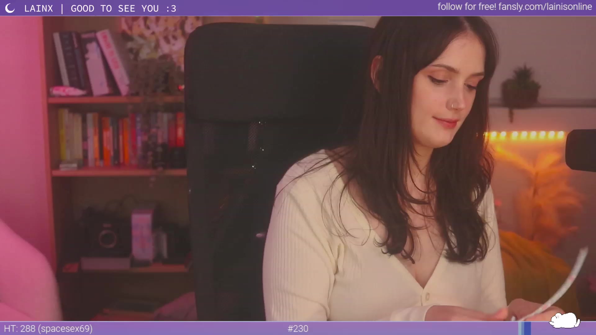 Gallery image thumbnail from Lainx's myfreecams stream on, 01/02/2024, 10:18 image 10 of 20
