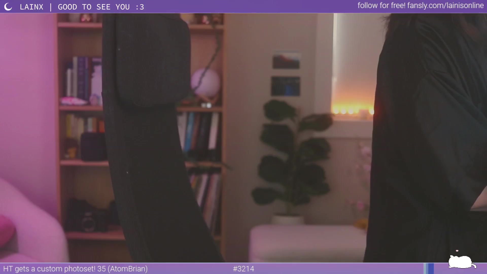 Gallery image thumbnail from Lainx's myfreecams stream on, 02/29/2024, 07:55 image 10 of 20