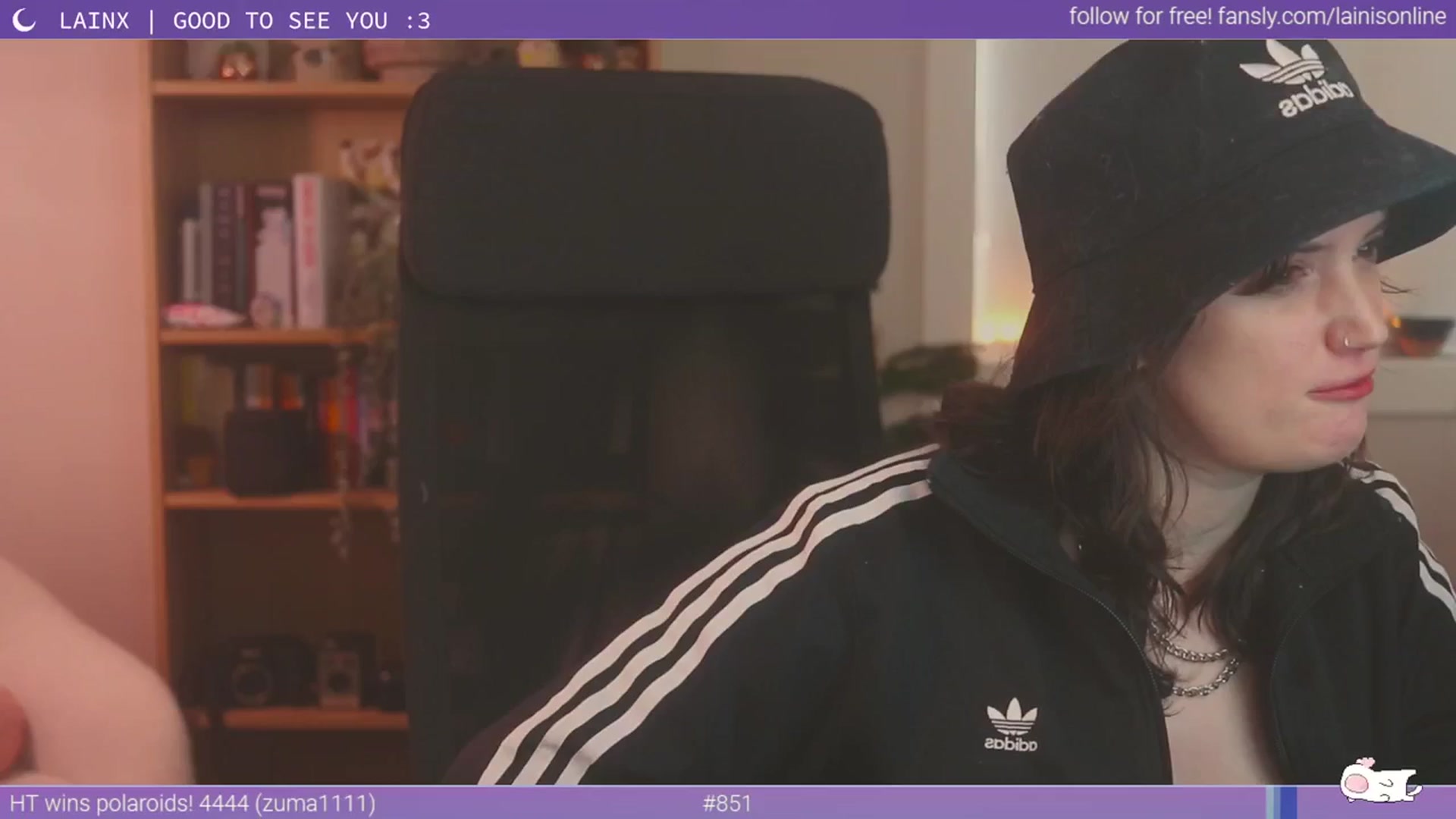 Gallery image thumbnail from Lainx's myfreecams stream on, 03/16/2024, 07:05 image 19 of 20