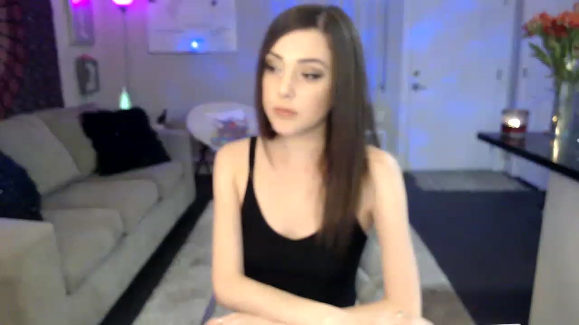 Gallery image thumbnail from Lakelove6's myfreecams stream on, 11/19/2022, 08:13 image 5 of 20