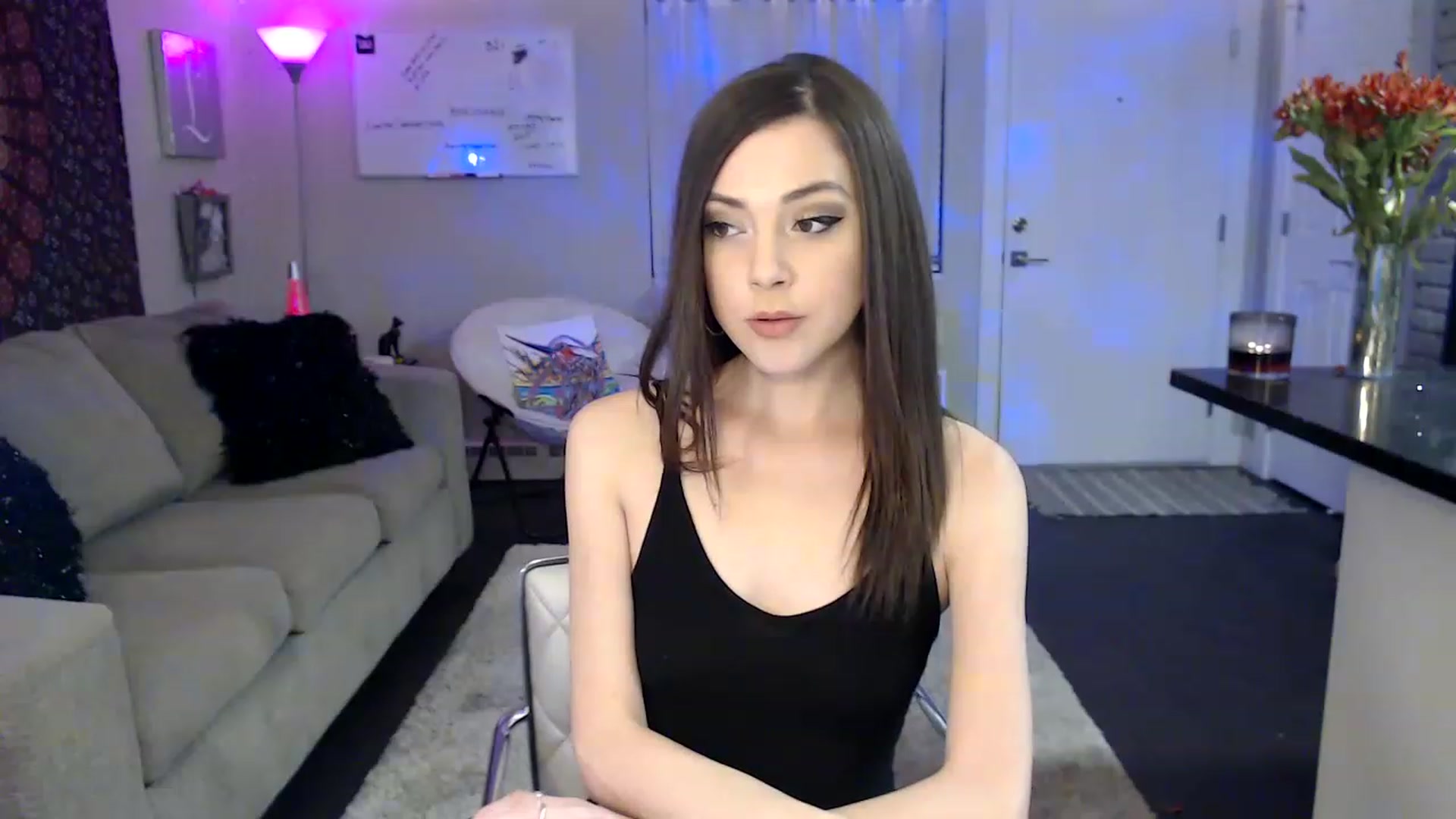 Gallery image thumbnail from Lakelove6's myfreecams stream on, 11/19/2022, 08:53 image 19 of 20