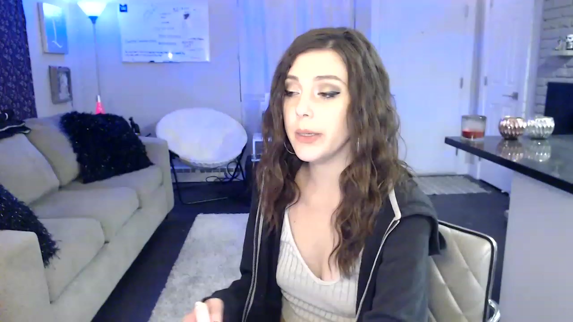 Gallery image thumbnail from Lakelove6's myfreecams stream on, 01/29/2023, 13:09 image 19 of 20