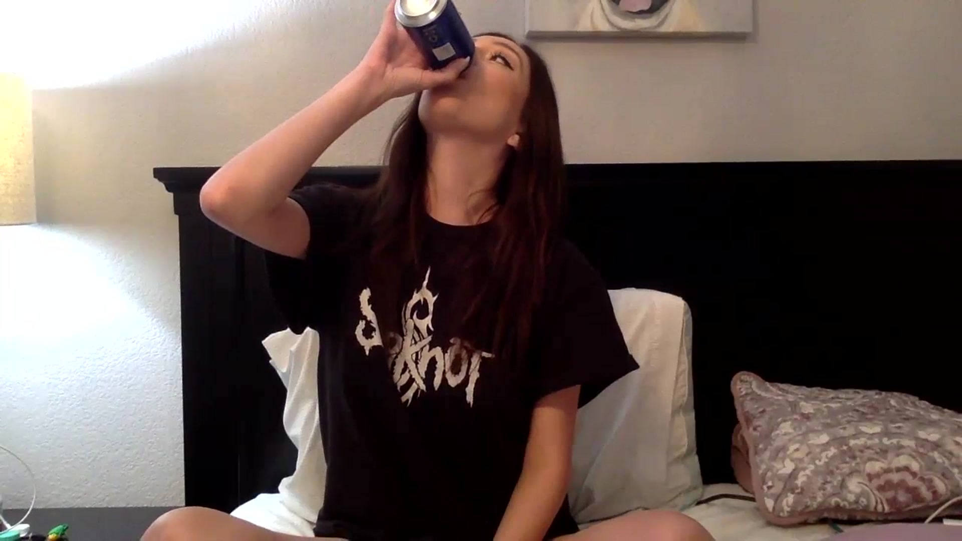 Gallery image thumbnail from Lakelove6's myfreecams stream on, 08/23/2023, 10:23 image 7 of 20