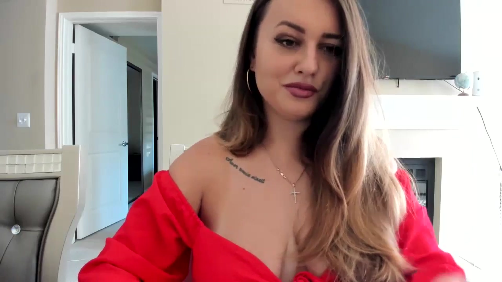 Gallery image thumbnail from Lakshmi_'s myfreecams stream on, 08/21/2024, 16:41 image 4 of 20