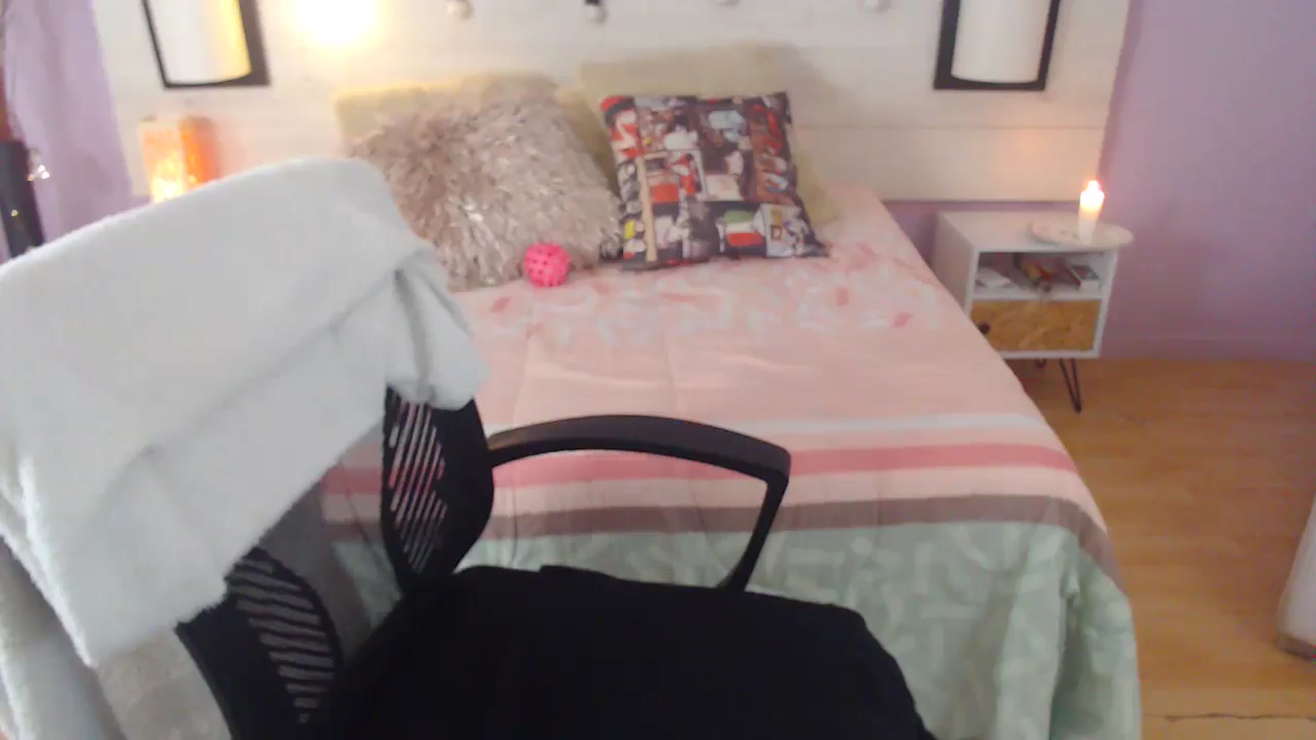 Gallery image thumbnail from Lakshmi_7's myfreecams stream on, 09/14/2025, 14:03 image 16 of 20