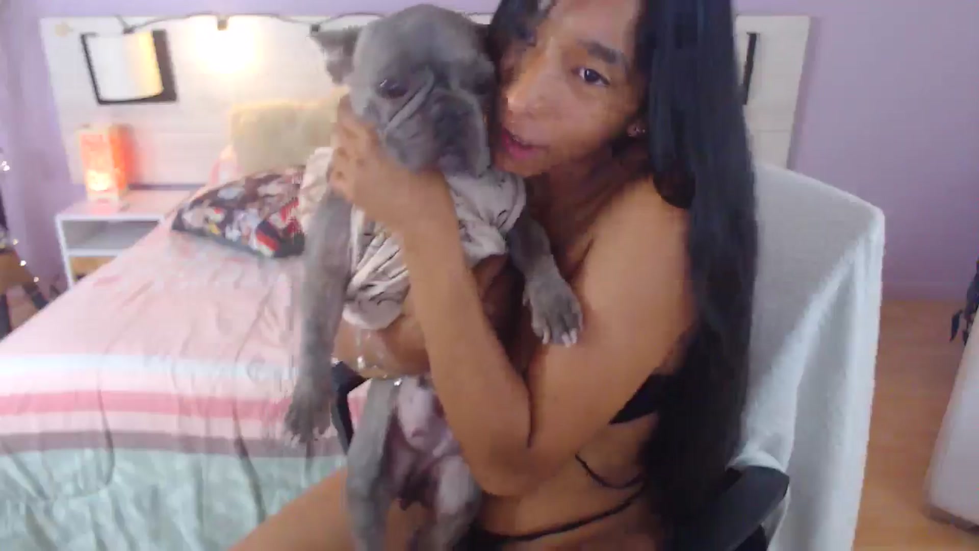 Gallery image thumbnail from Lakshmi_7's myfreecams stream on, 09/20/2025, 15:49 image 14 of 20