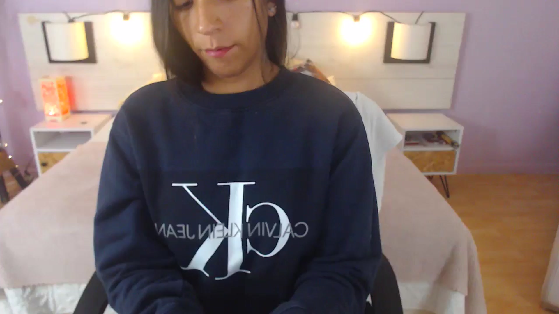 Gallery image thumbnail from Lakshmi_7's myfreecams stream on, 10/02/2025, 11:16 image 1 of 20