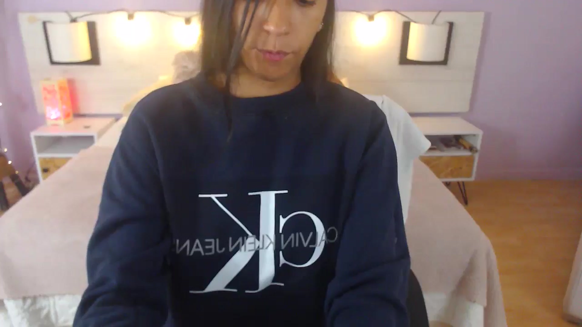 Gallery image thumbnail from Lakshmi_7's myfreecams stream on, 10/02/2025, 11:16 image 6 of 20
