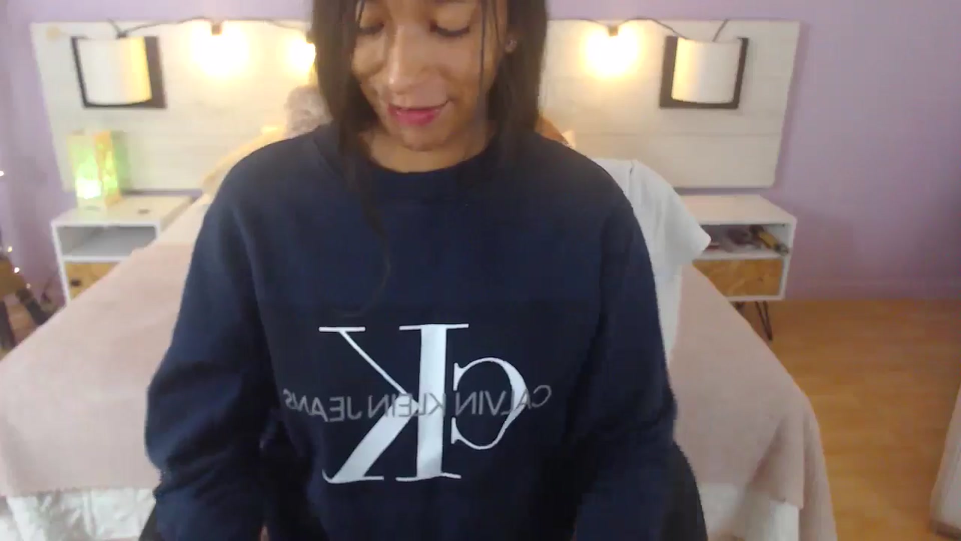 Gallery image thumbnail from Lakshmi_7's myfreecams stream on, 10/02/2025, 11:16 image 5 of 20