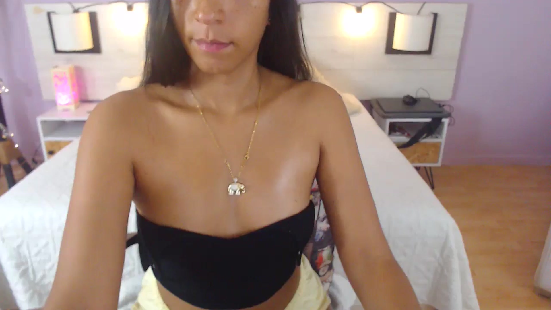 Gallery image thumbnail from Lakshmi_7's myfreecams stream on, 10/20/2025, 01:46 image 4 of 20
