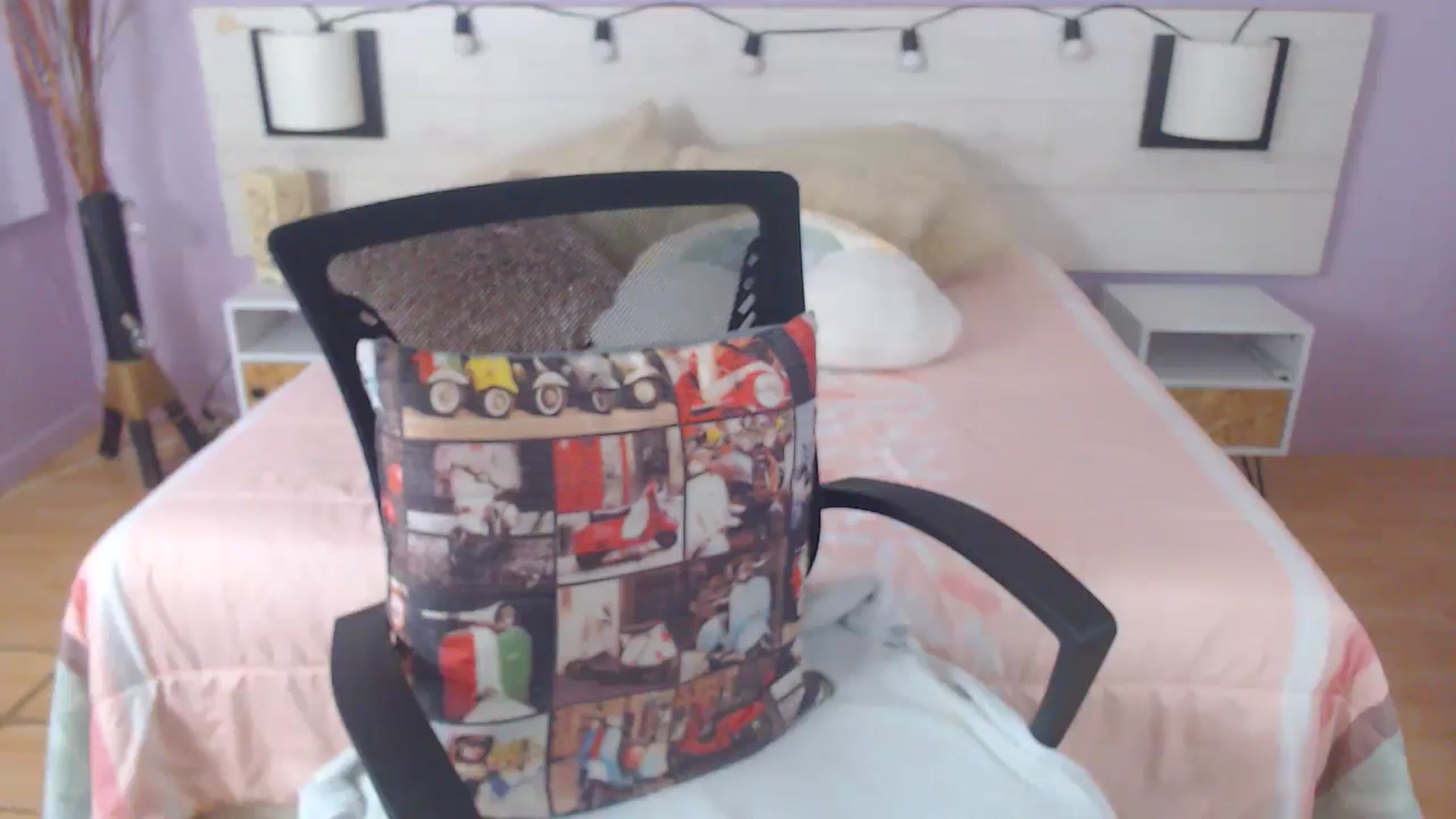 Gallery image thumbnail from Lakshmi_7's myfreecams stream on, 11/05/2025, 02:30 image 6 of 20