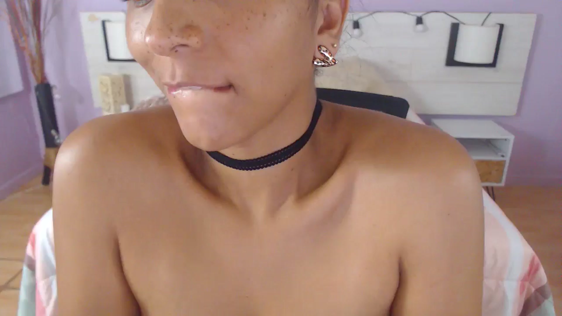 Gallery image thumbnail from Lakshmi_7's myfreecams stream on, 11/05/2025, 02:30 image 12 of 20