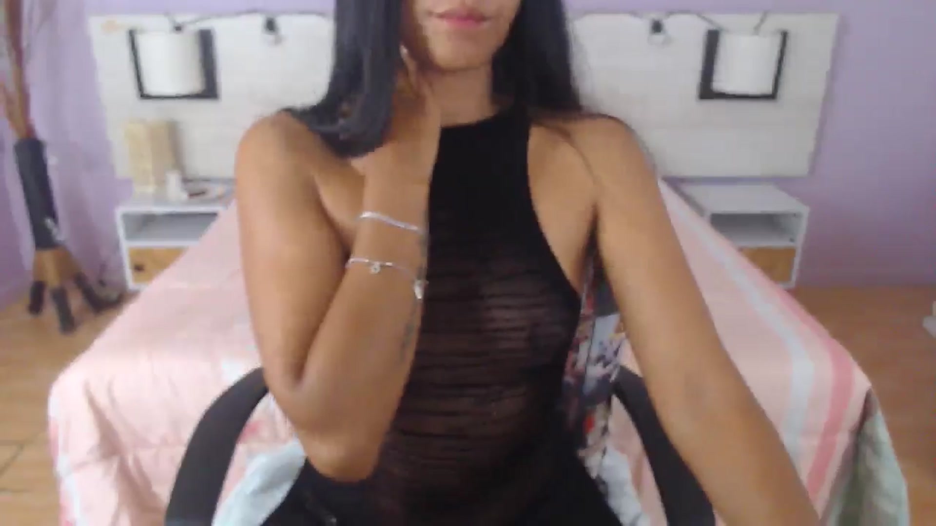 Gallery image thumbnail from Lakshmi_7's myfreecams stream on, 11/09/2025, 24:47 image 2 of 20