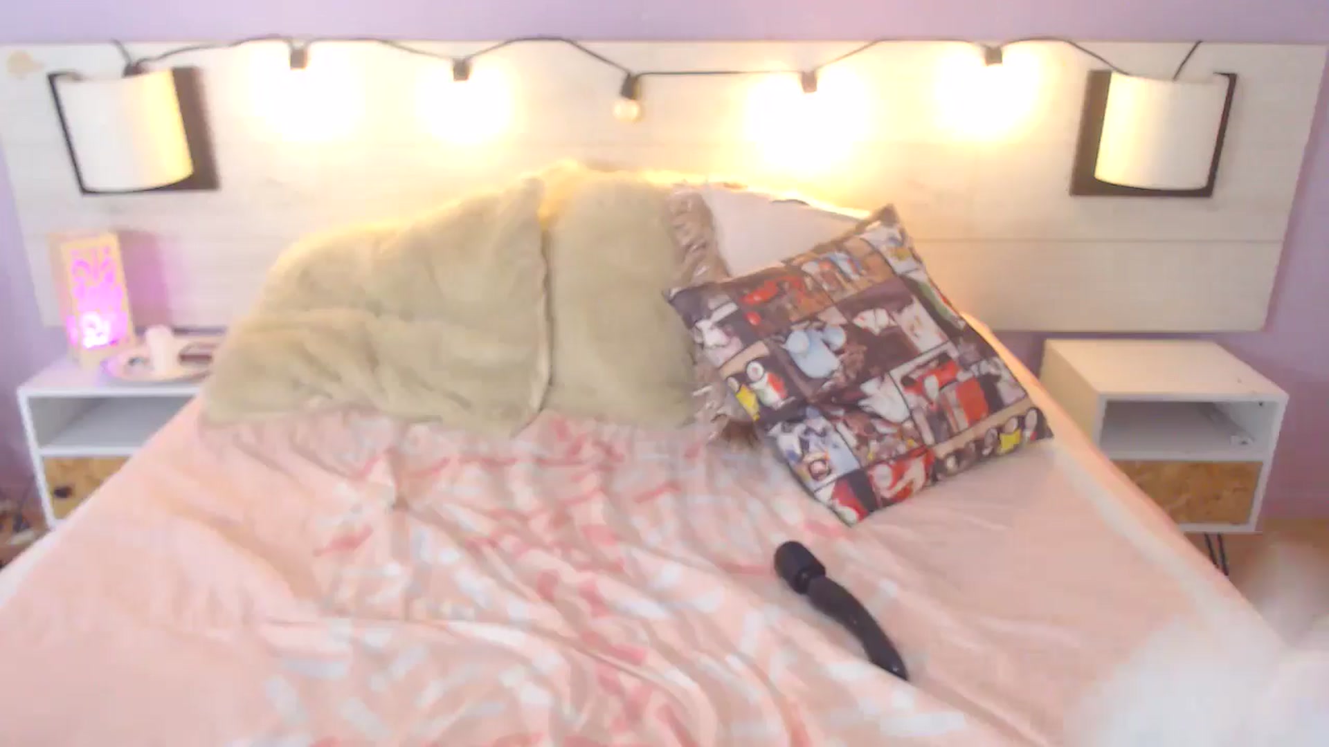 Gallery image thumbnail from Lakshmi_7's myfreecams stream on, 01/30/2026, 02:03 image 13 of 20