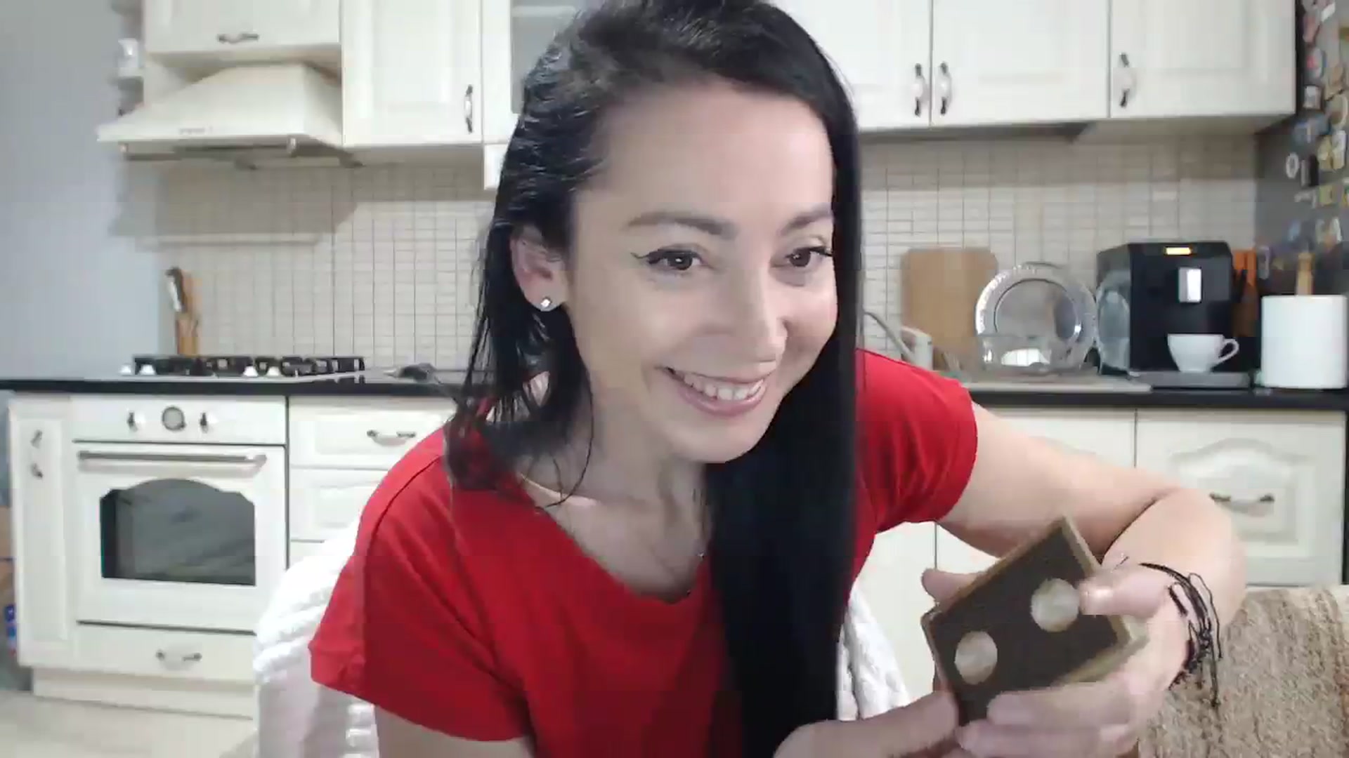 Gallery image thumbnail from LalaShine's myfreecams stream on, 12/24/2023, 08:28 image 5 of 20