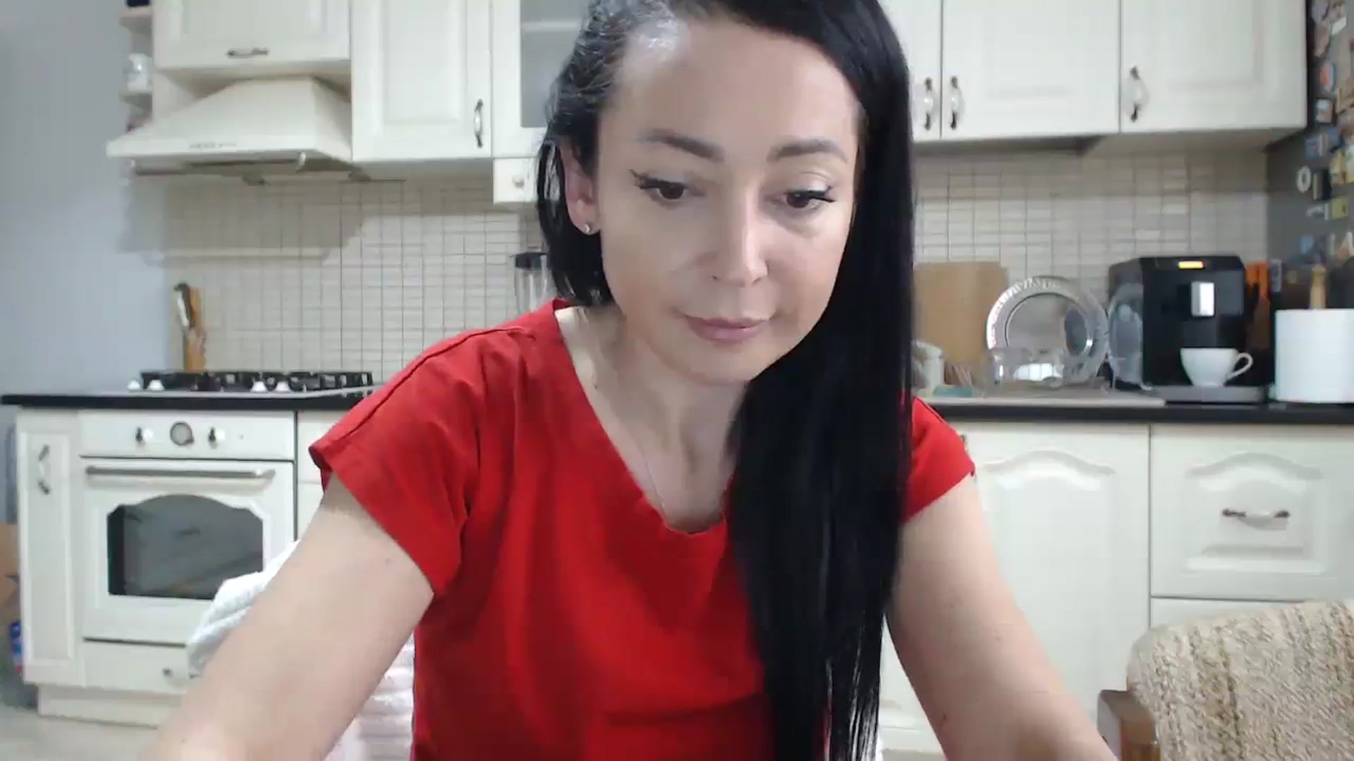 Gallery image thumbnail from LalaShine's myfreecams stream on, 12/24/2023, 08:46 image 4 of 20