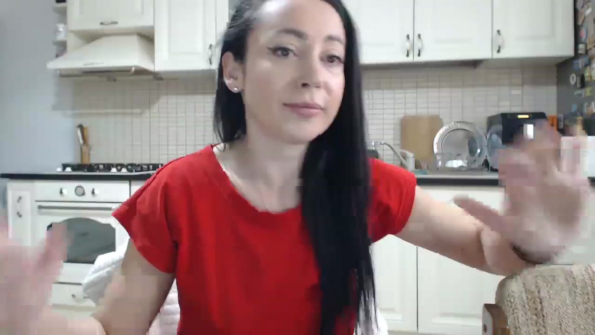 Gallery image thumbnail from LalaShine's myfreecams stream on, 12/24/2023, 08:46 image 7 of 20