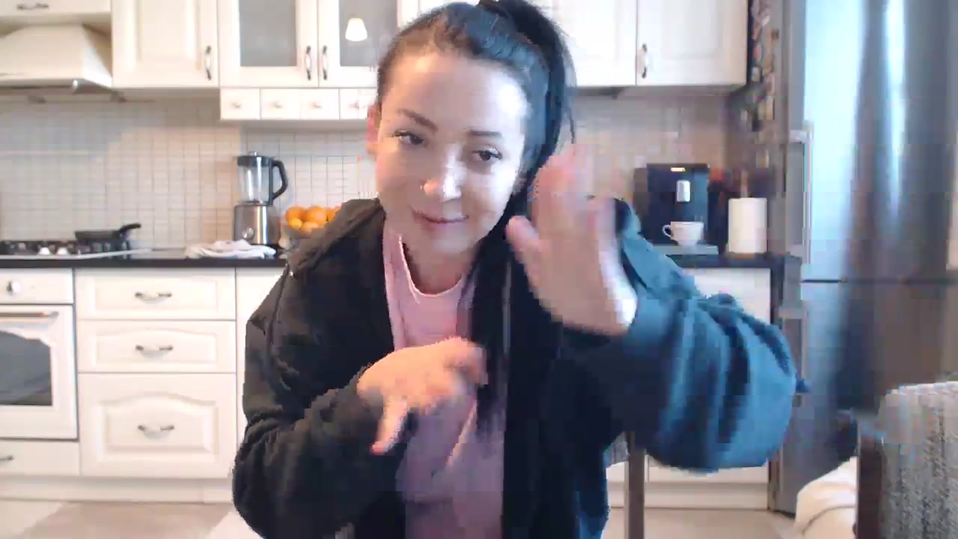 Gallery image thumbnail from LalaShine's myfreecams stream on, 01/20/2024, 08:20 image 18 of 20
