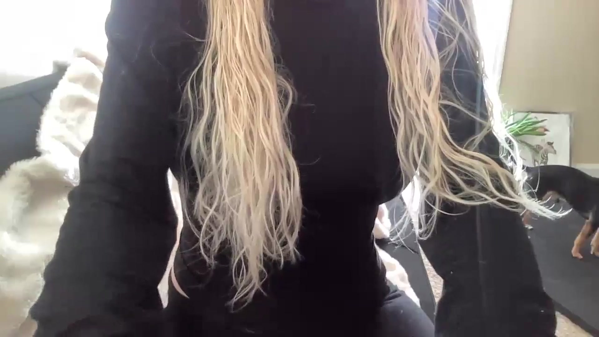 Gallery image thumbnail from Lalalallal's myfreecams stream on, 05/08/2024, 15:00 image 13 of 20