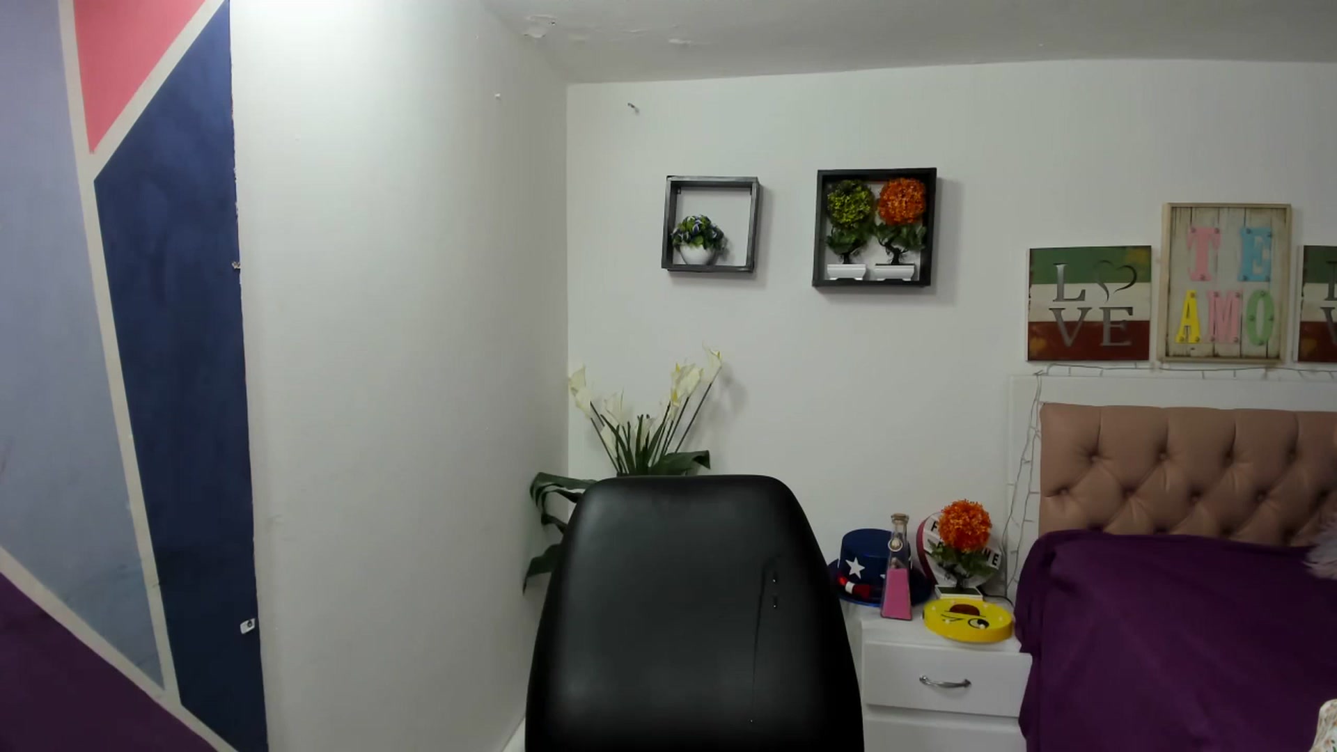 Gallery image thumbnail from Lalita3's myfreecams stream on, 11/15/2022, 01:22 image 13 of 20