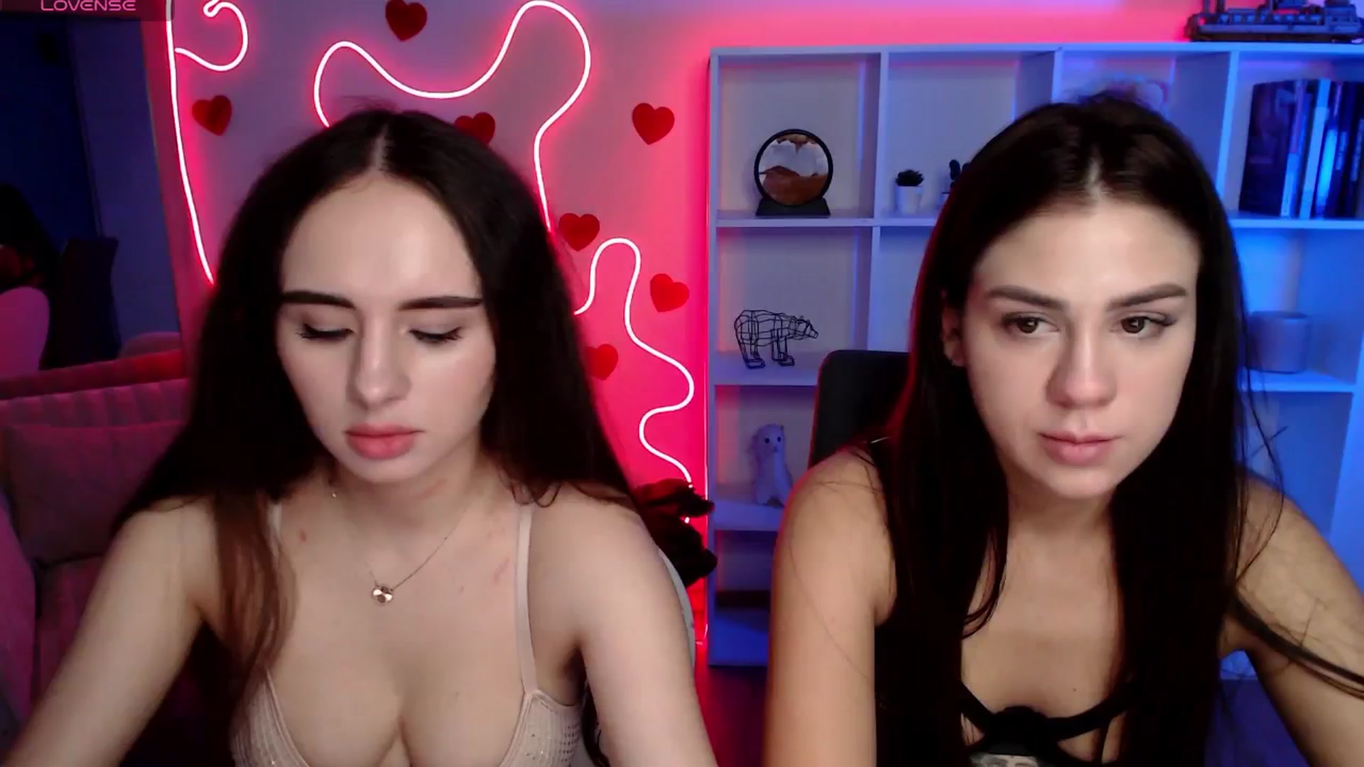Gallery image thumbnail from Lally's myfreecams stream on, 11/26/2025, 01:36 image 1 of 20