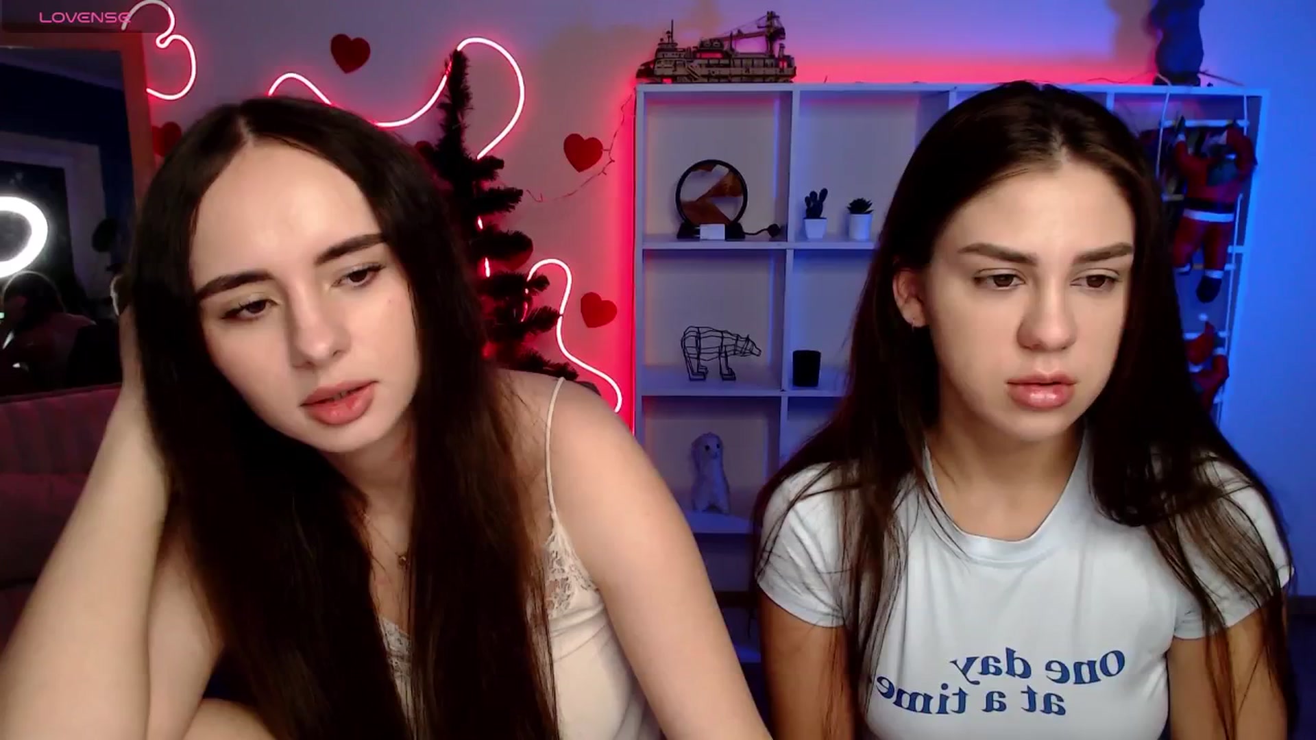 Gallery image thumbnail from Lally's myfreecams stream on, 12/24/2025, 21:29 image 1 of 20
