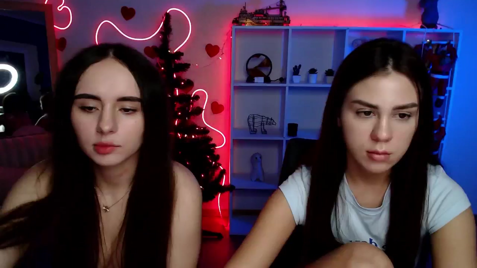 Gallery image thumbnail from Lally's myfreecams stream on, 12/26/2025, 24:01 image 11 of 20