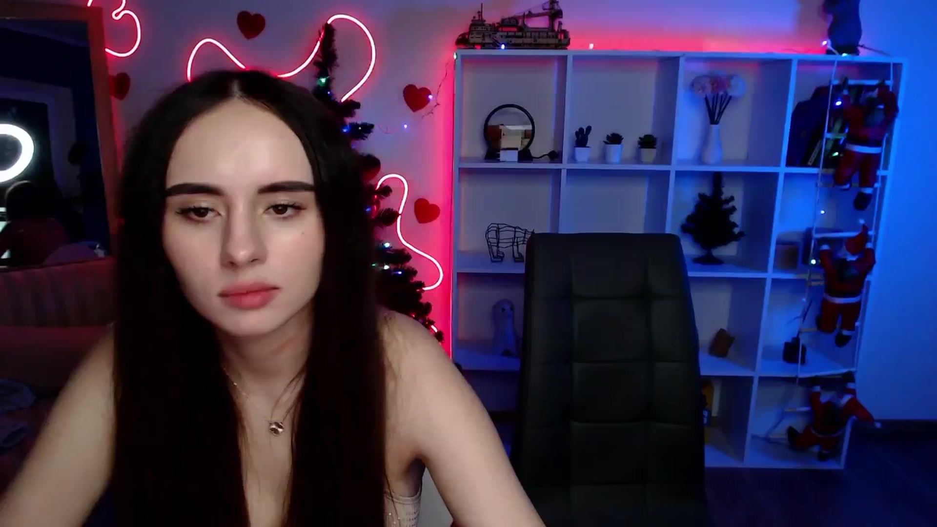 Gallery image thumbnail from Lally's myfreecams stream on, 12/26/2025, 04:17 image 4 of 20
