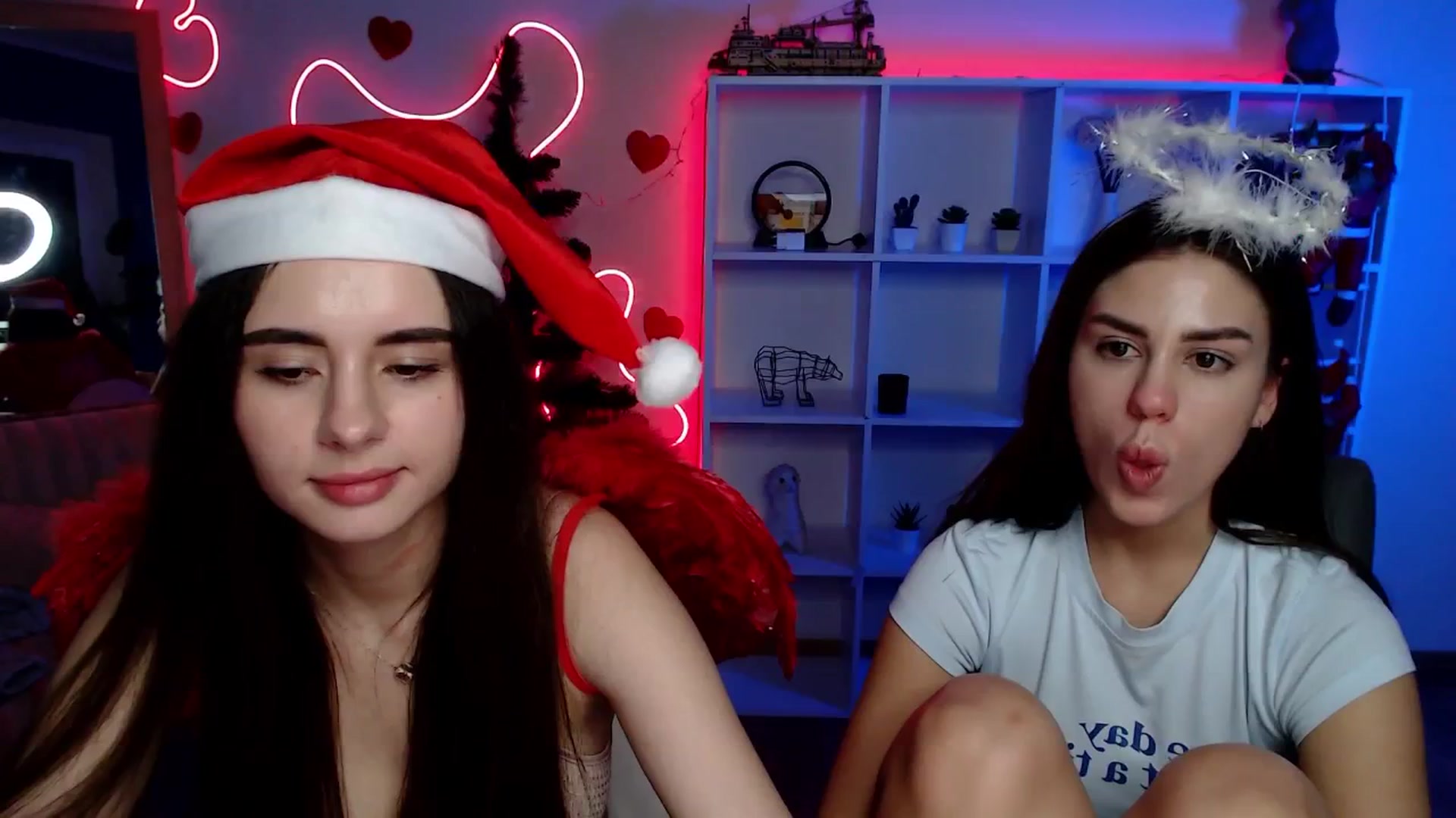 Gallery image thumbnail from Lally's myfreecams stream on, 12/26/2025, 04:17 image 5 of 20