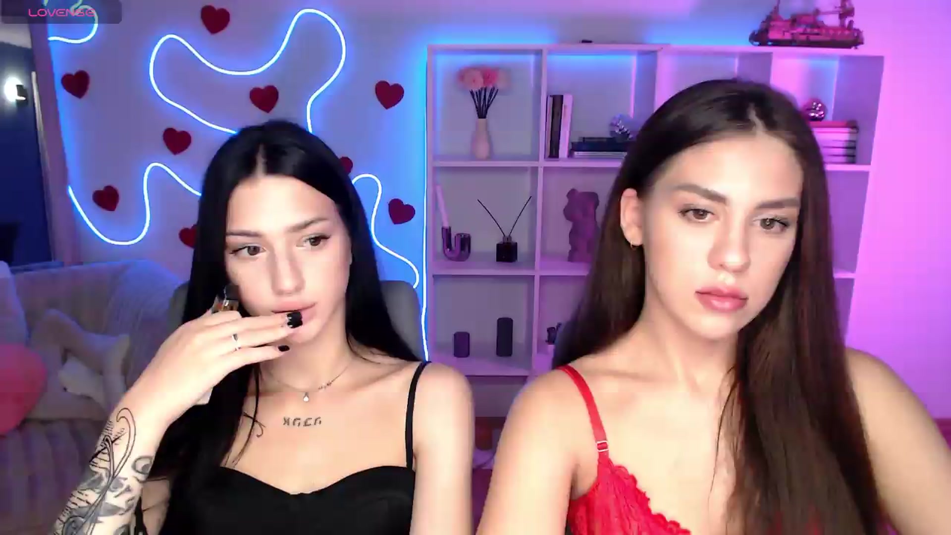 Gallery image thumbnail from Lally's myfreecams stream on, 07/19/2026, 23:03 image 17 of 20