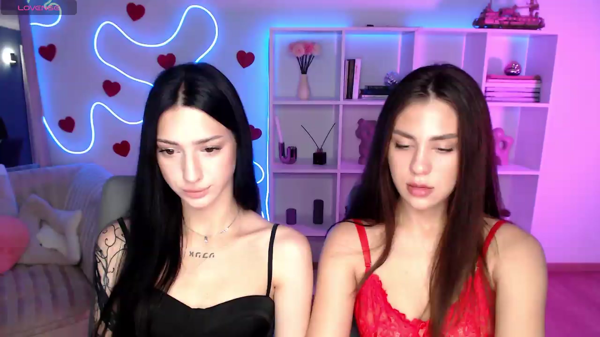 Gallery image thumbnail from Lally's myfreecams stream on, 07/19/2026, 23:03 image 4 of 20