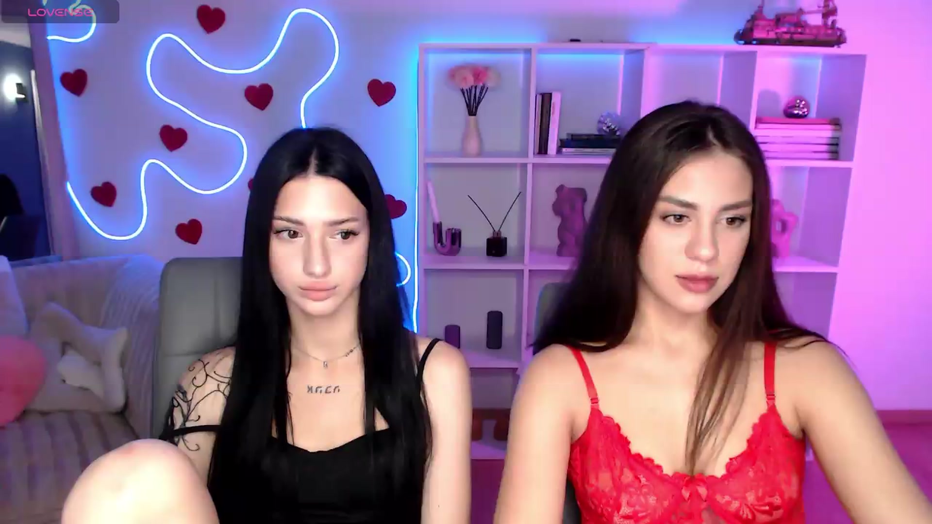 Gallery image thumbnail from Lally's myfreecams stream on, 07/19/2026, 23:03 image 12 of 20