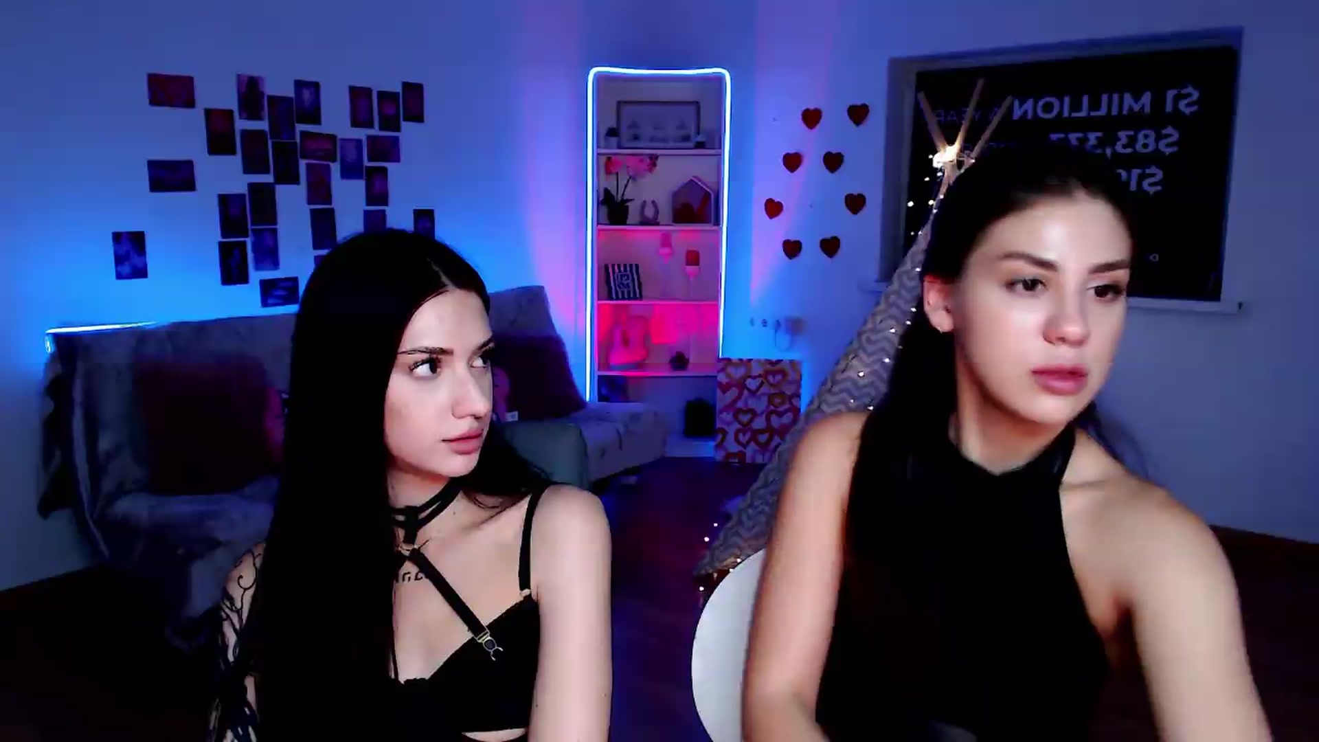 Gallery image thumbnail from Lally's myfreecams stream on, 07/23/2026, 02:30 image 13 of 20