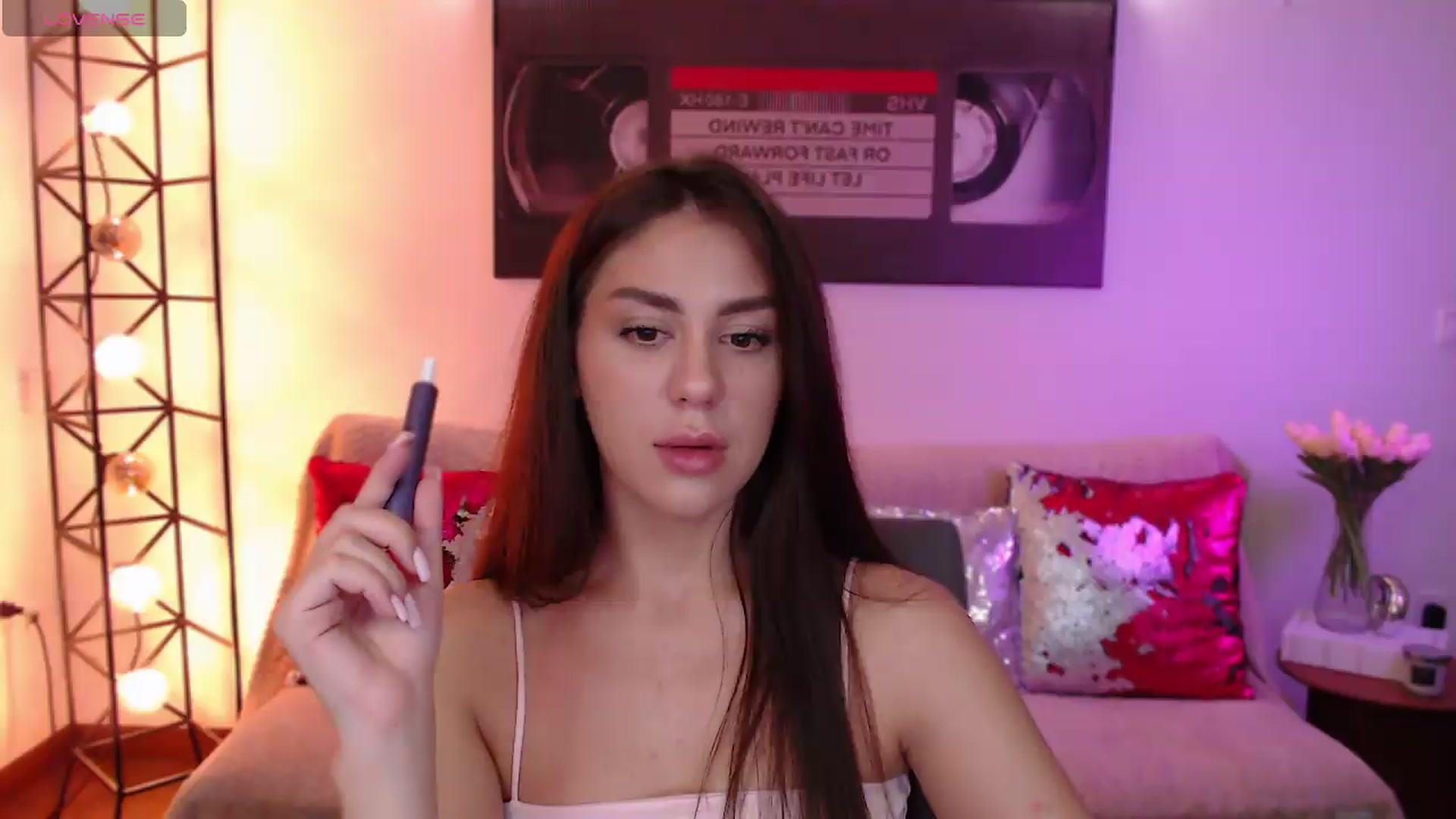 Gallery image thumbnail from Lally's myfreecams stream on, 07/26/2026, 22:57 image 11 of 20