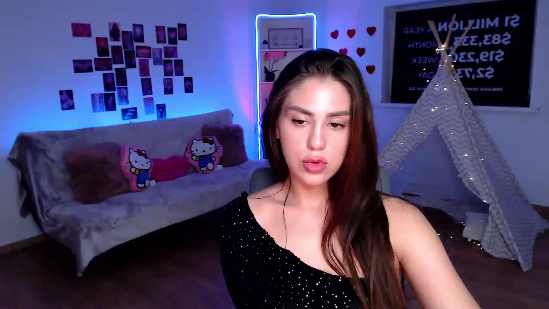 Gallery image thumbnail from Lally's myfreecams stream on, 08/13/2026, 02:05 image 11 of 20