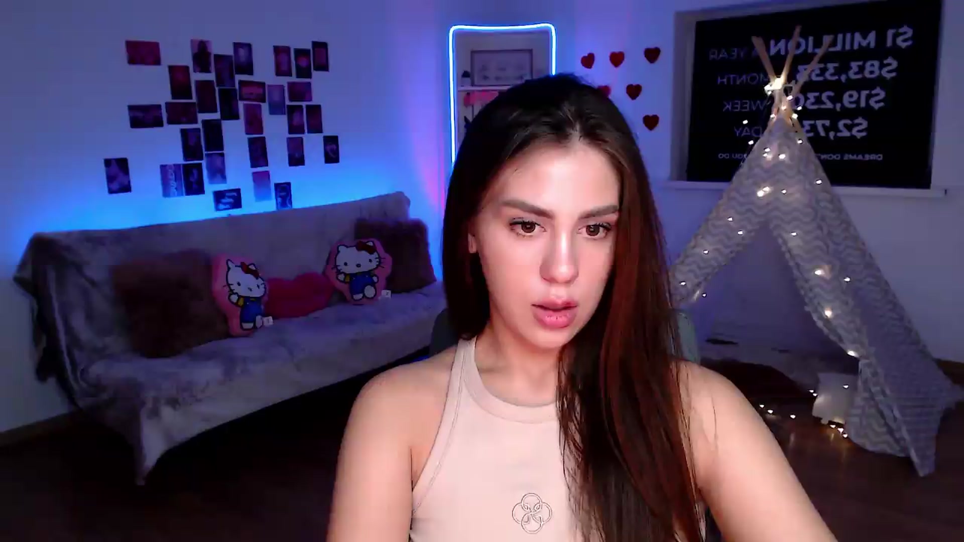 Gallery image thumbnail from Lally's myfreecams stream on, 08/13/2026, 02:05 image 15 of 20