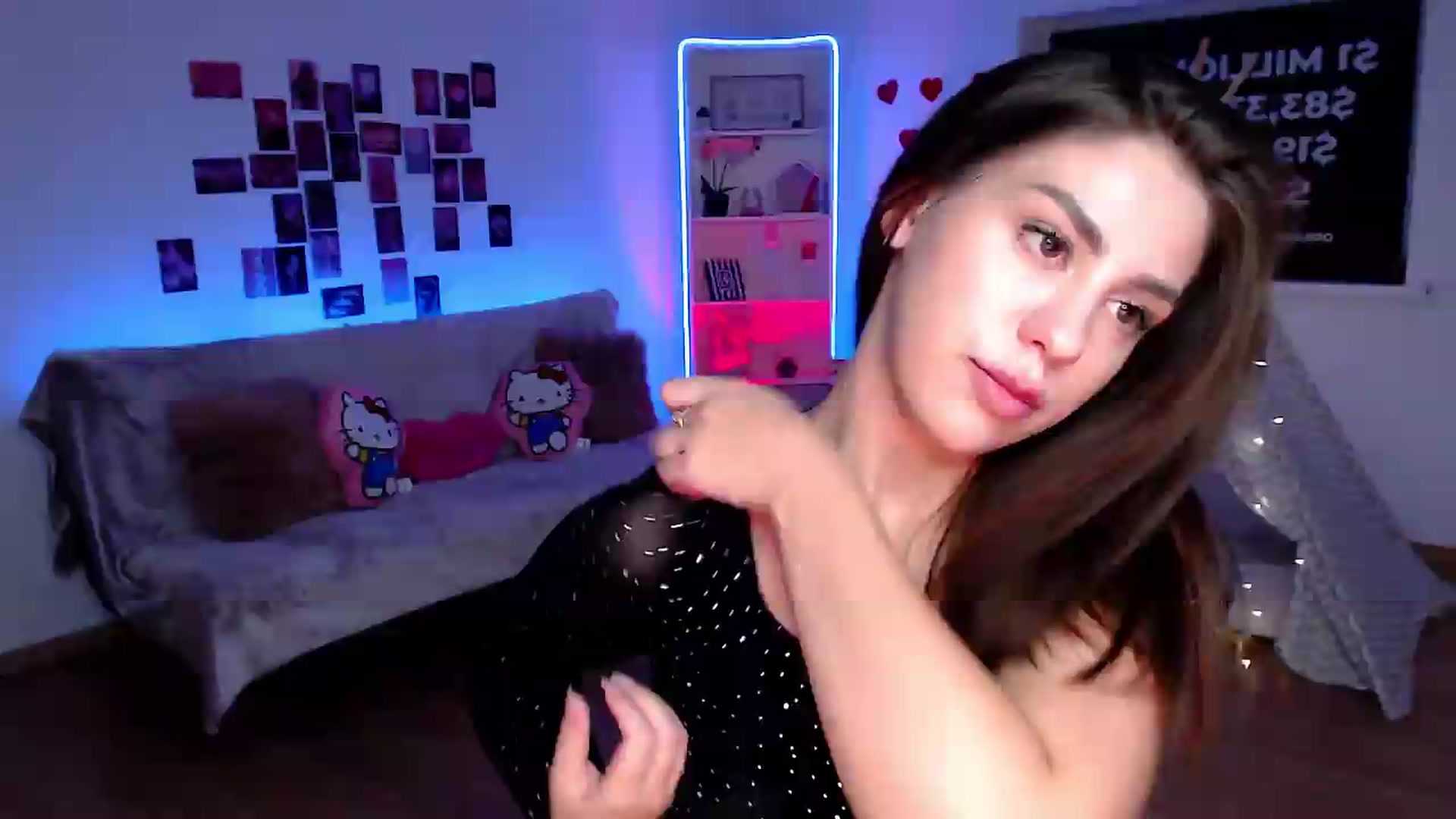 Gallery image thumbnail from Lally's myfreecams stream on, 08/13/2026, 02:05 image 13 of 20