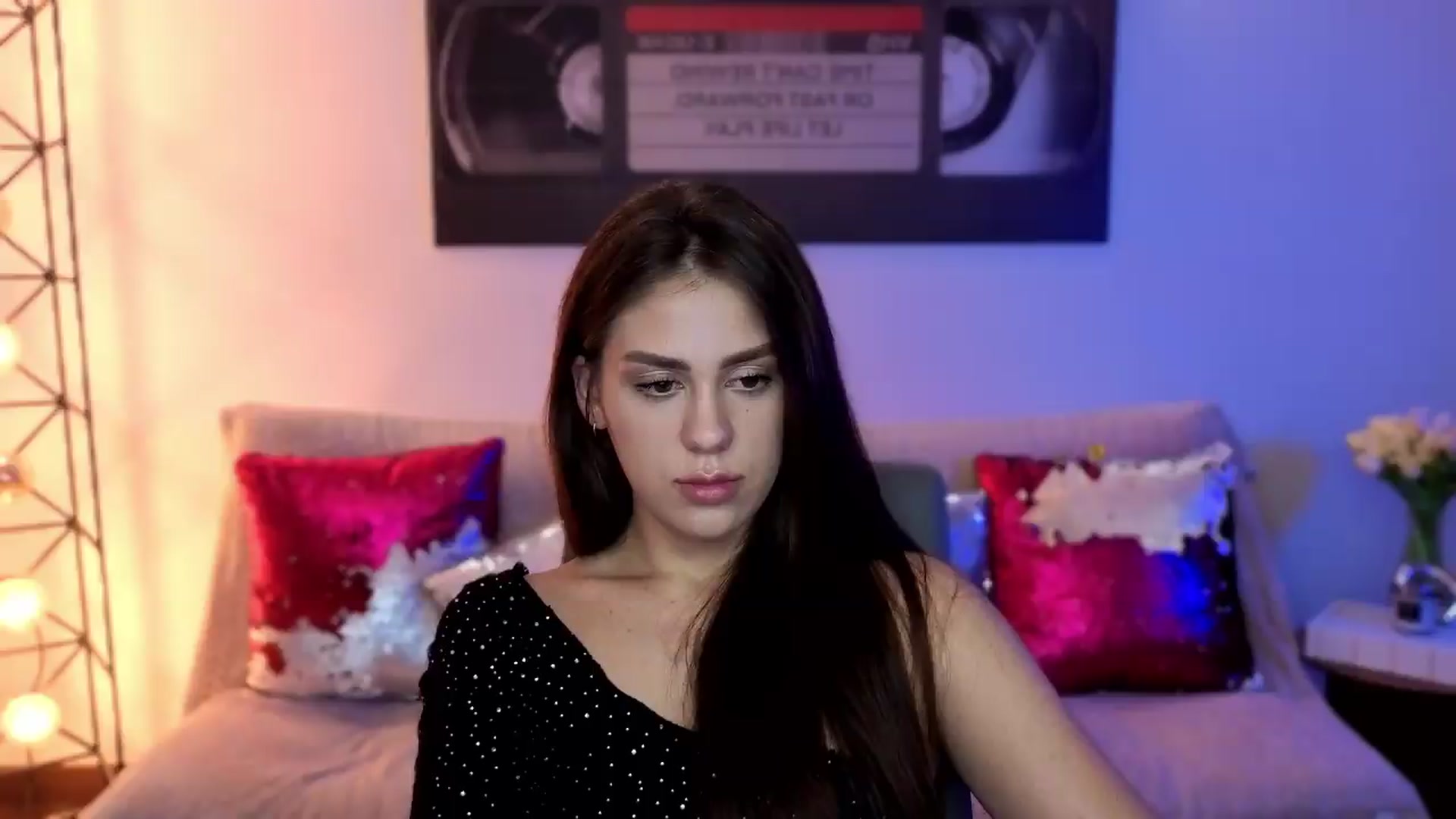 Gallery image thumbnail from Lally's myfreecams stream on, 08/31/2026, 02:32 image 7 of 20