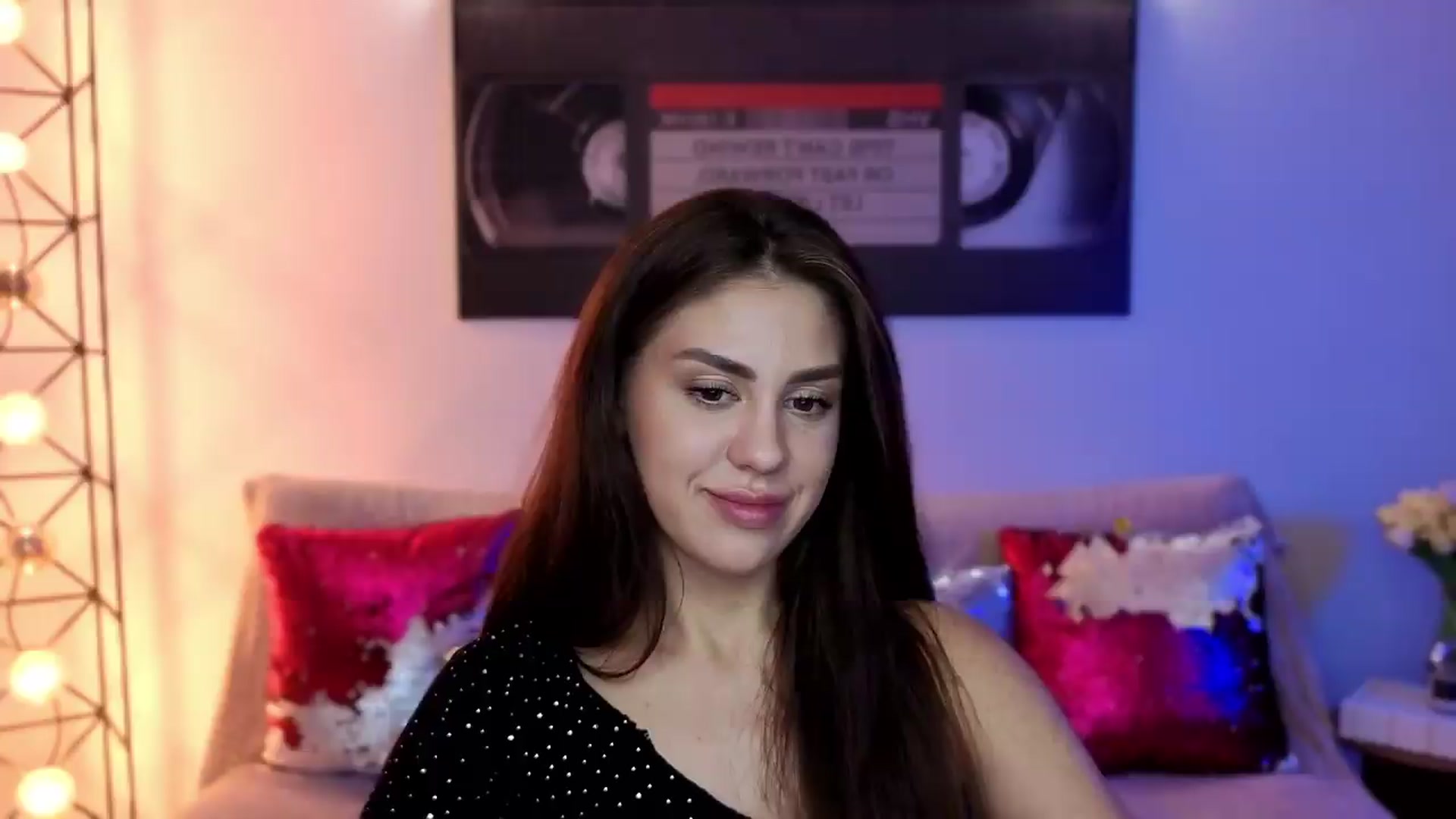 Gallery image thumbnail from Lally's myfreecams stream on, 08/31/2026, 02:32 image 10 of 20