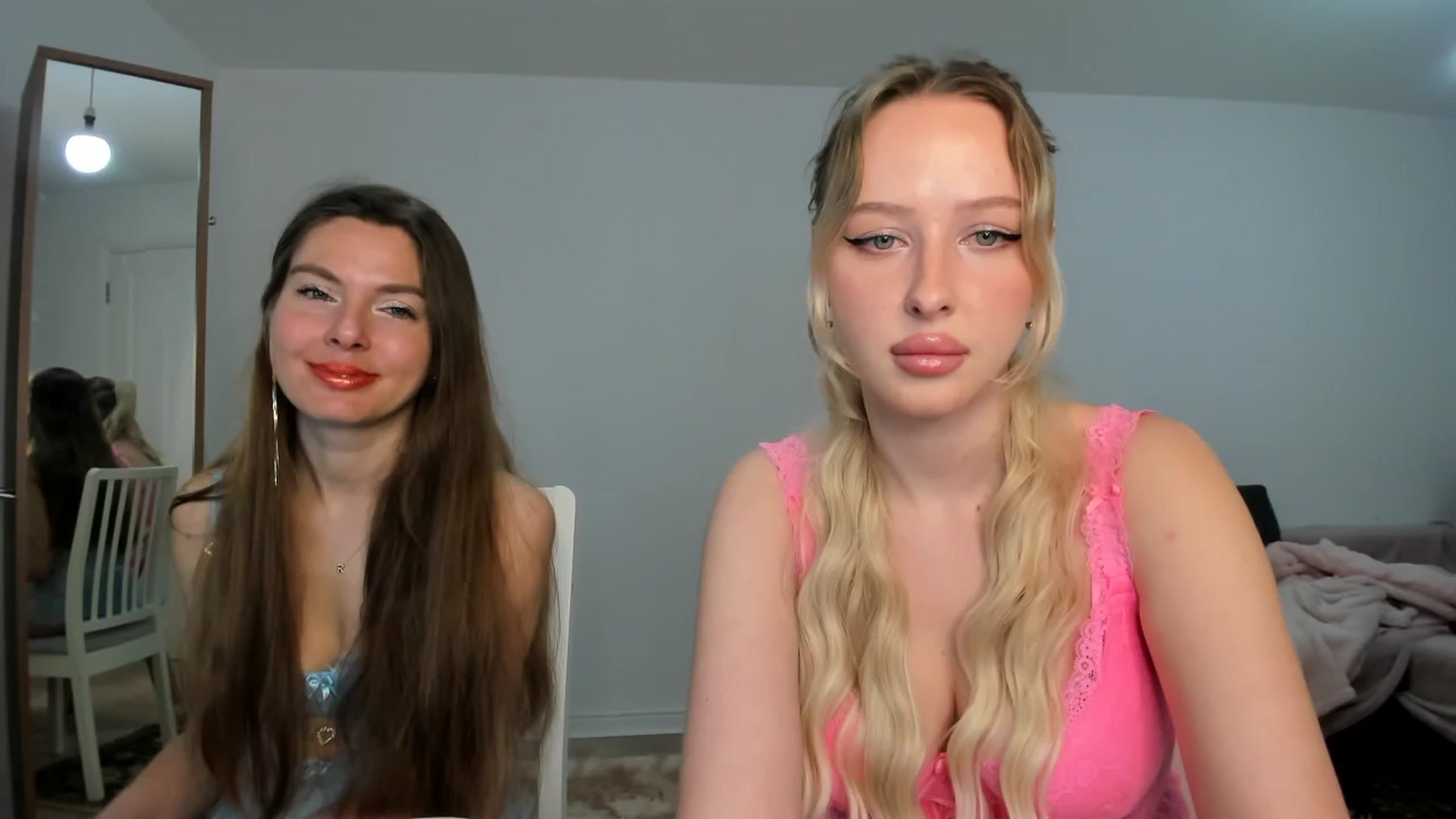 Gallery image thumbnail from Lamantina's myfreecams stream on, 04/28/2024, 24:58 image 1 of 20