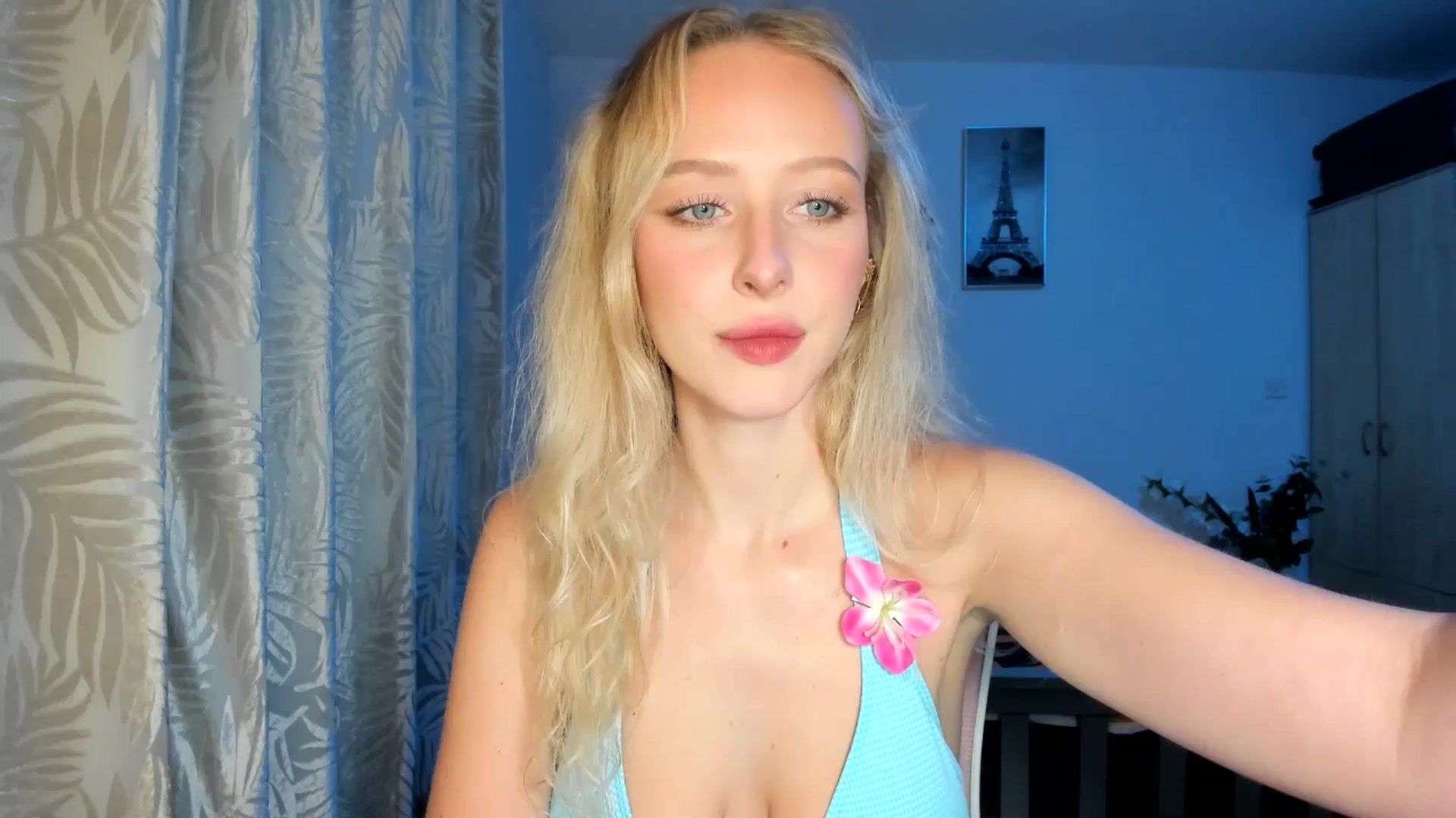 Gallery image thumbnail from Lamantina's myfreecams stream on, 10/20/2025, 22:58 image 1 of 20