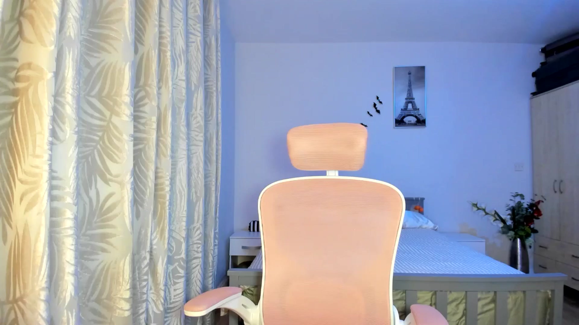 Gallery image thumbnail from Lamantina's myfreecams stream on, 11/23/2025, 01:18 image 8 of 20