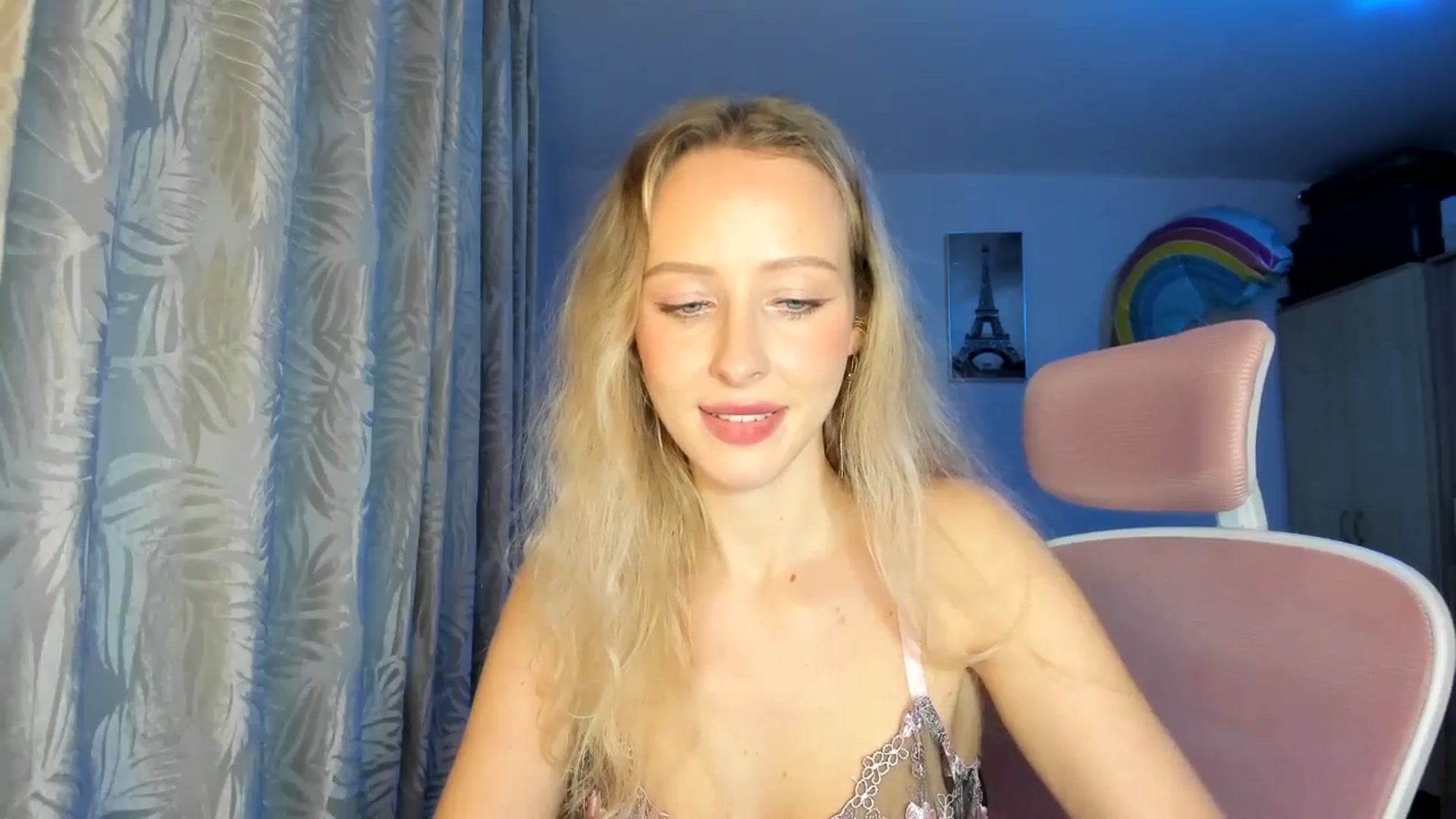 Gallery image thumbnail from Lamantina's myfreecams stream on, 12/25/2025, 02:39 image 20 of 20