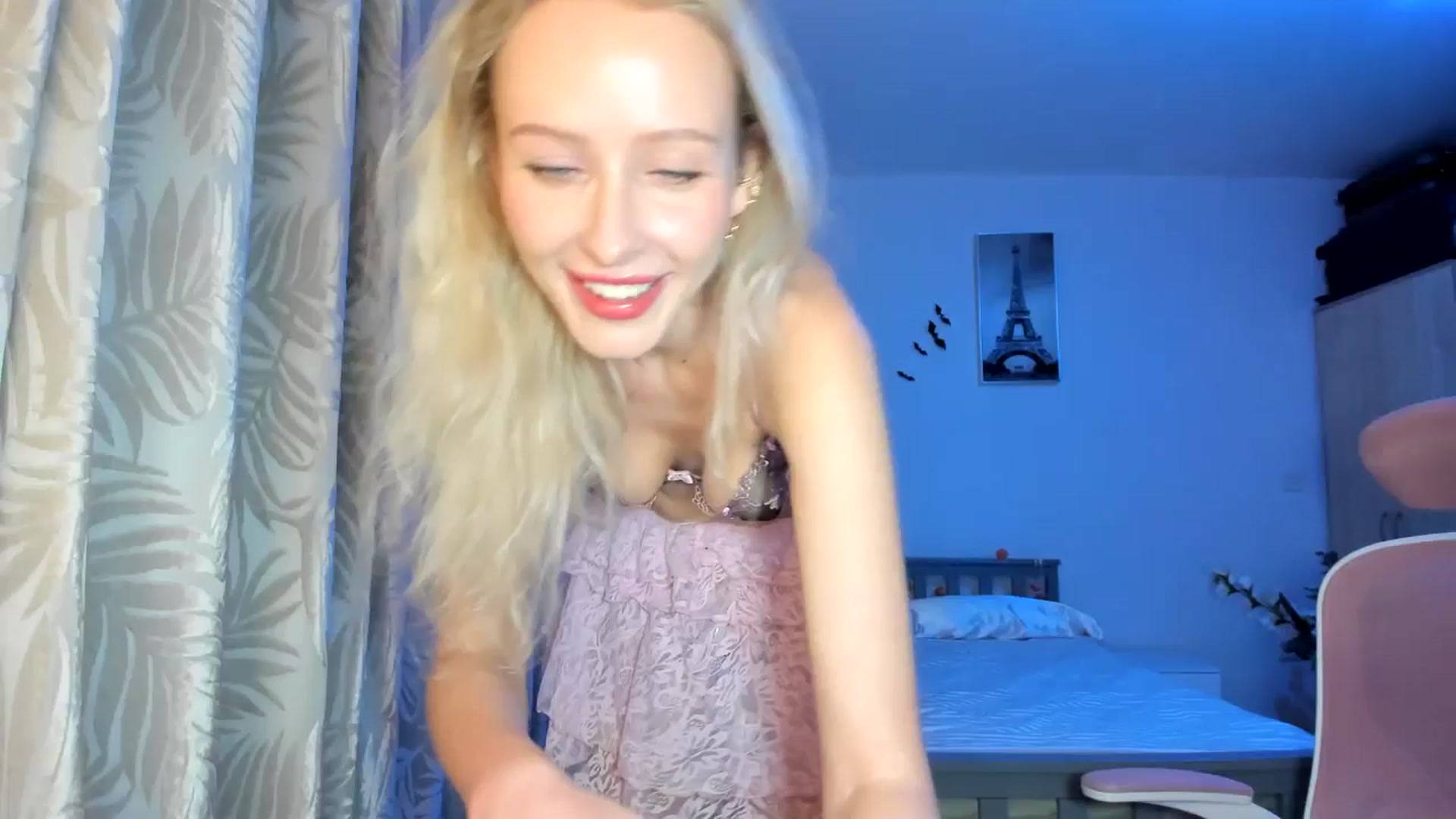 Gallery image thumbnail from Lamantina's myfreecams stream on, 01/21/2026, 02:11 image 5 of 20