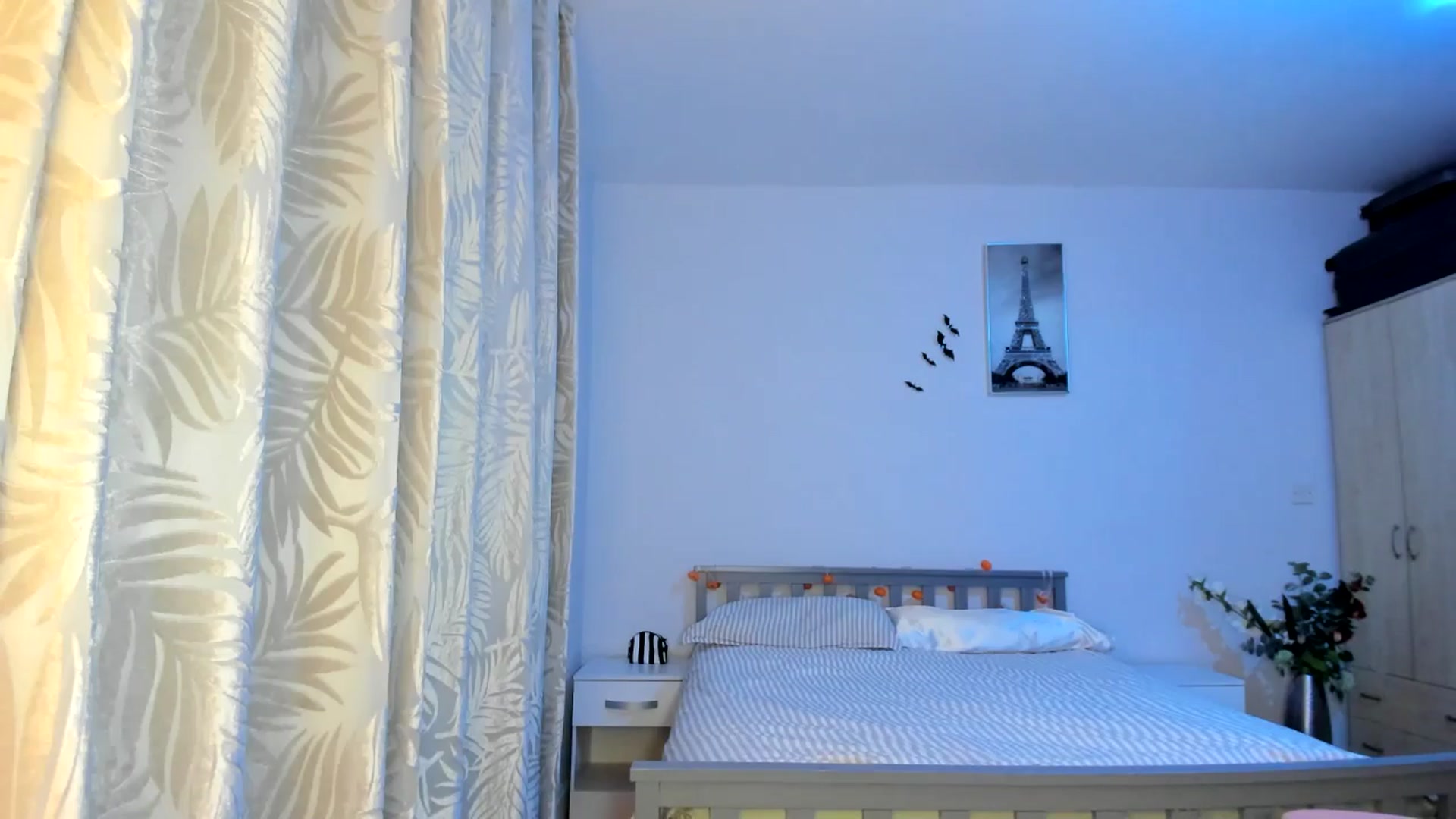Gallery image thumbnail from Lamantina's myfreecams stream on, 01/24/2026, 23:15 image 19 of 20