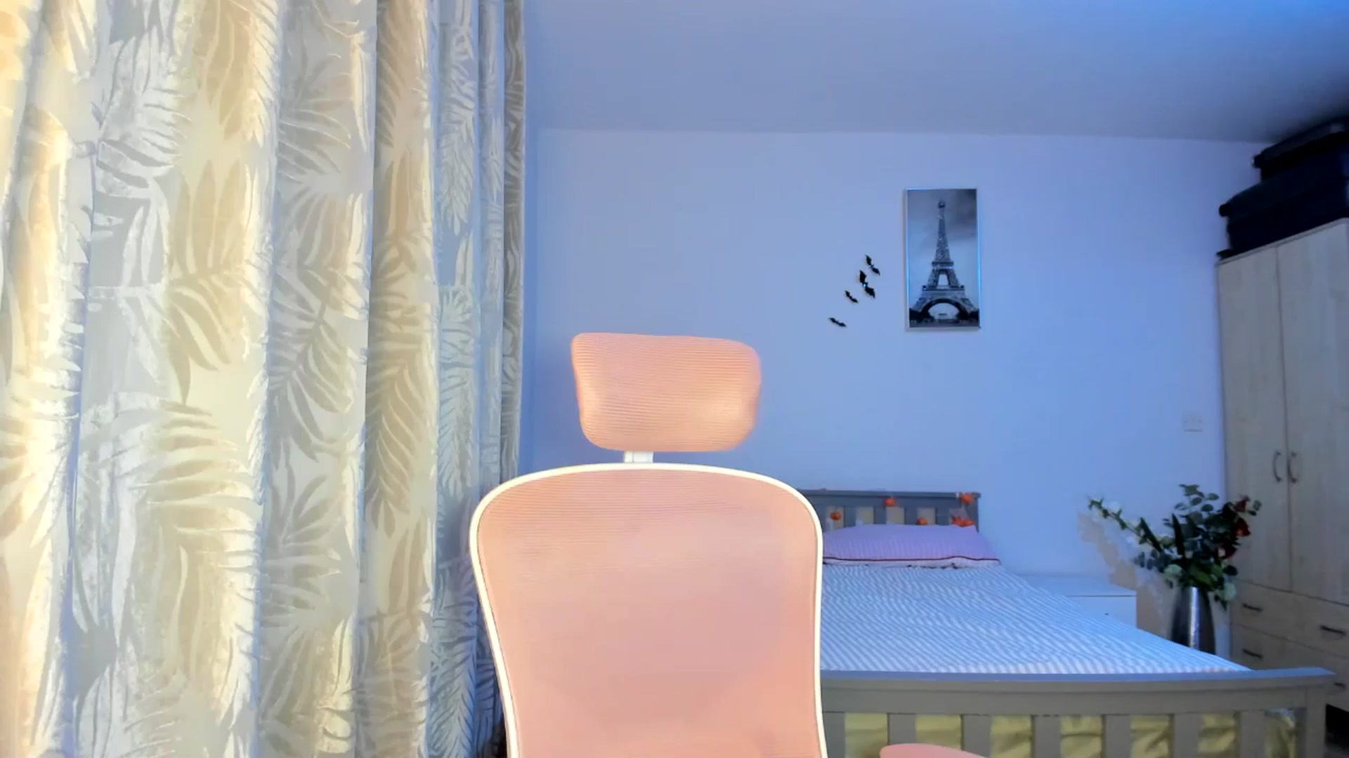 Gallery image thumbnail from Lamantina's myfreecams stream on, 01/26/2026, 01:42 image 4 of 20