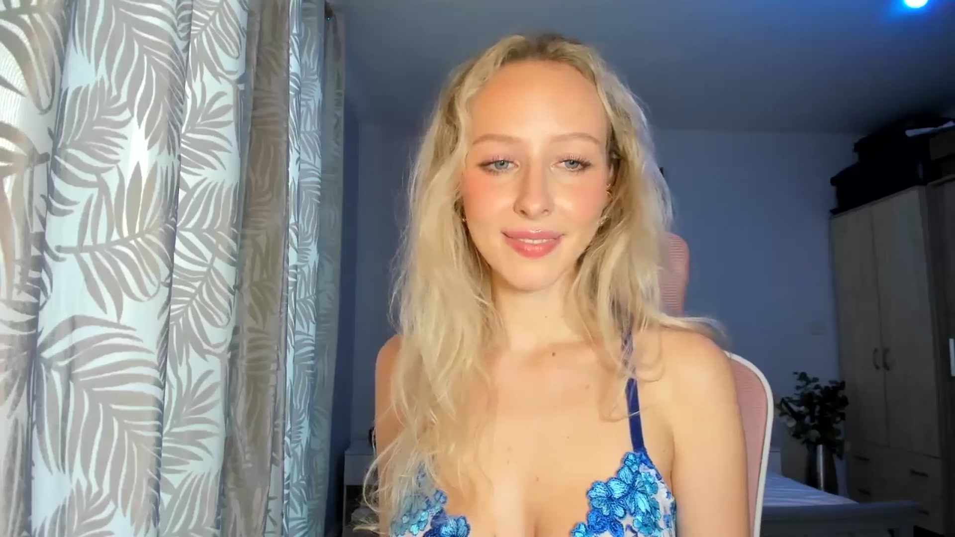 Gallery image thumbnail from Lamantina's myfreecams stream on, 01/31/2026, 08:34 image 20 of 20